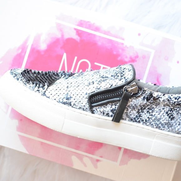 NWOT Sequin sneakers - Picture 5 of 5